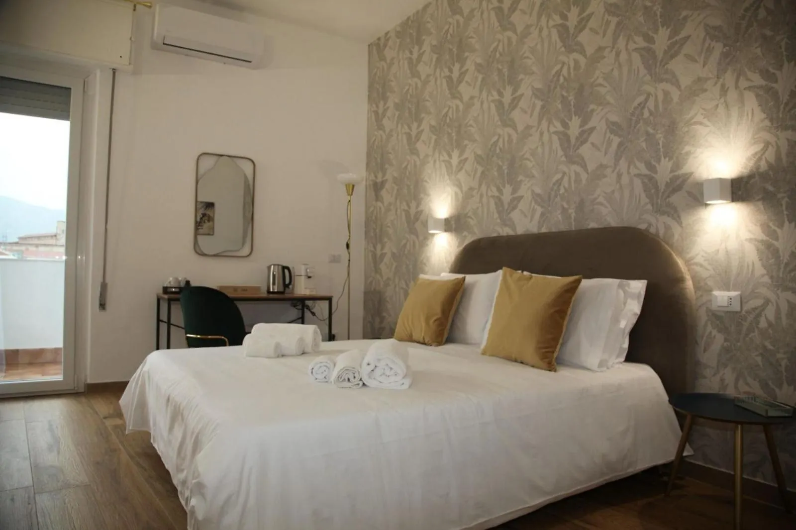Cinquantotto Cozy Rooms Palermo Bed & Breakfast