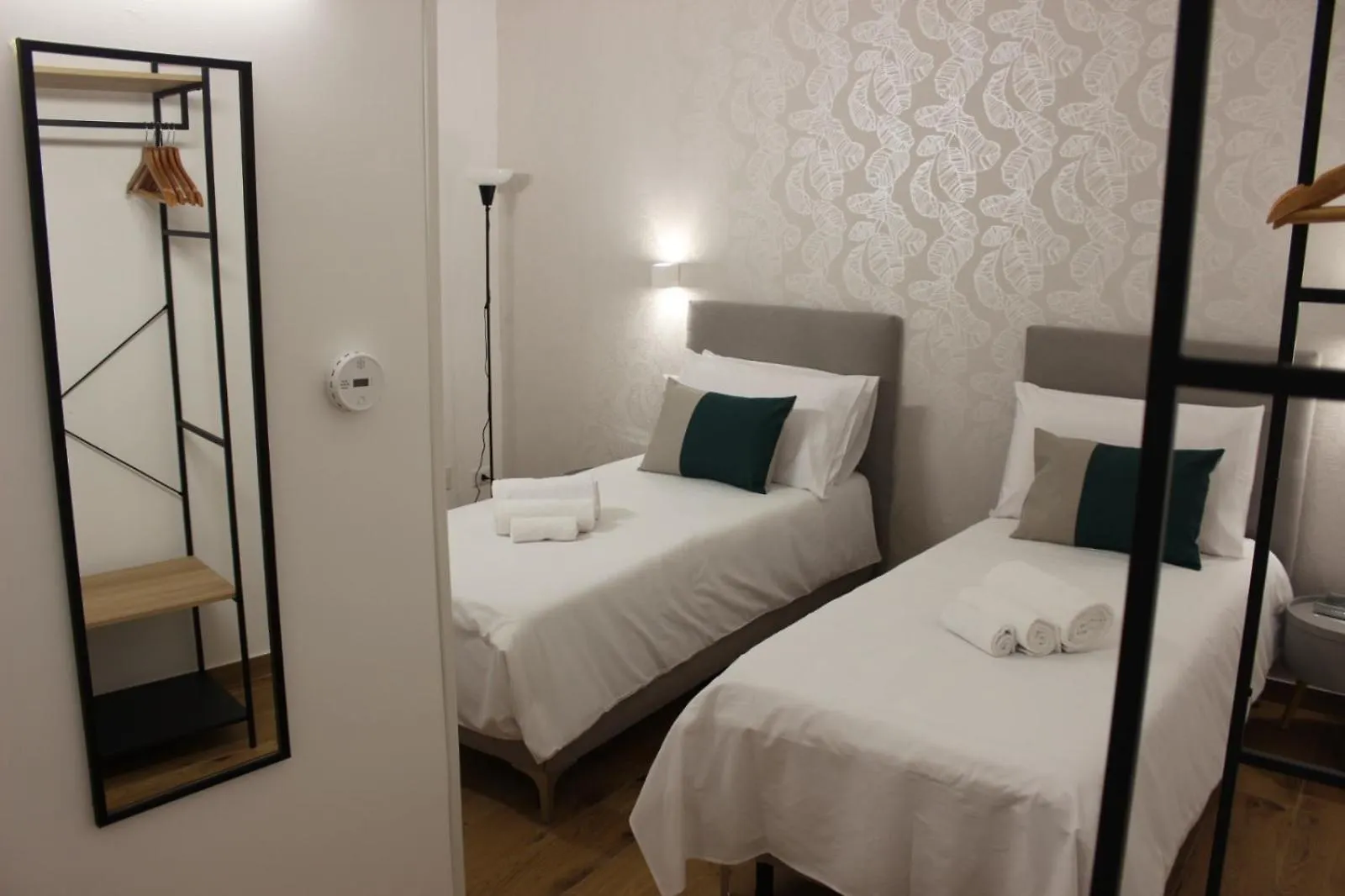 Cinquantotto Cozy Rooms Palermo Bed & Breakfast