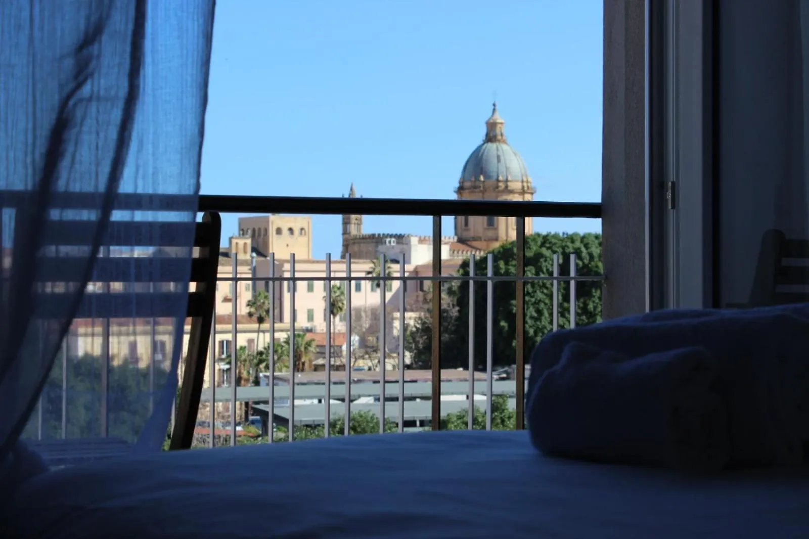 Cinquantotto Cozy Rooms Palermo Bed & Breakfast